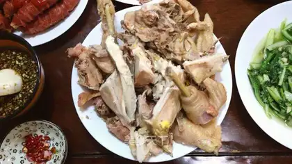 Pig belly chicken