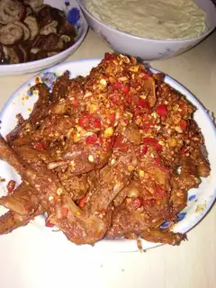 Spicy duck wings