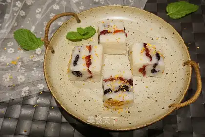 Cranberry rice cake