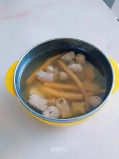 Yellow florist, sausage soup