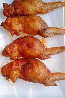 Chicken wing buns