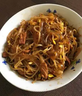 Soybean sprouts