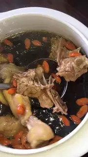Four-bit old duck soup