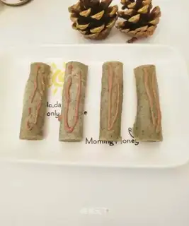 Sesame egg rolls