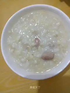 Peanut wheat rice porridge