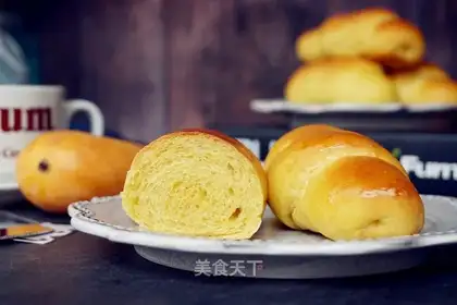 Mango rolls