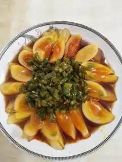 Green peppers and eggs