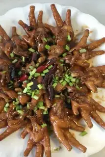 Chicken claws