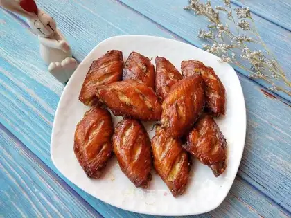 Garlic chicken wings