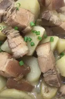Five flowers and potatoes