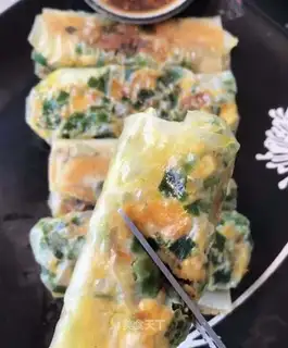 Sole egg rolls