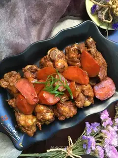 Red roast wings