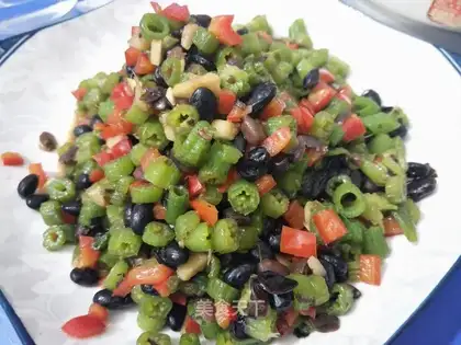 Pumpkin guacamole