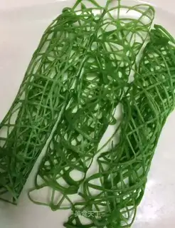 Bird's nest eggcake