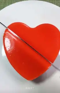Waterquamus cake