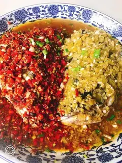 Double-coloured pepperfish head