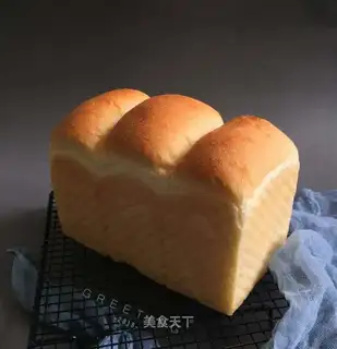 Sponge white toast