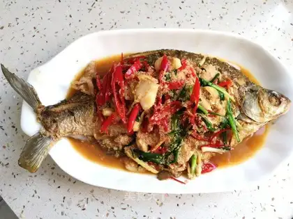 Red-fried fish