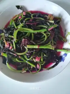 Garlic pickles