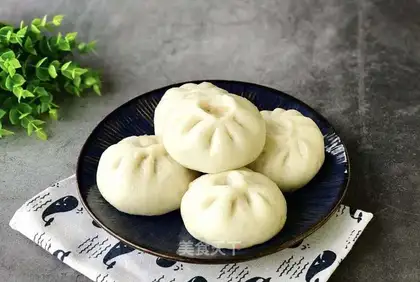 Frozen meat buns