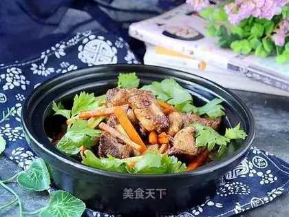 Home-cooked pan ribs