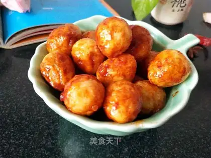 Tiger-skind quail eggs