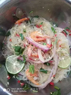Seafood fans