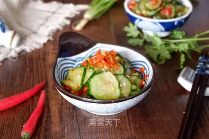 Spicy cucumbers