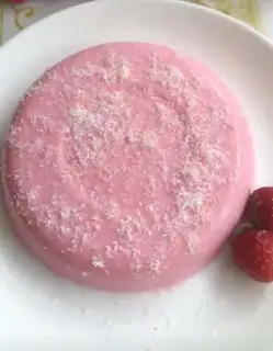 Home-based strawberry pudding