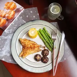 Baking Antarctic ice fish