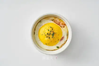 French eggs with tomatoes