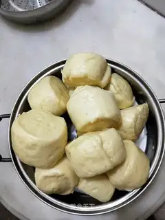 Pumpkin buns