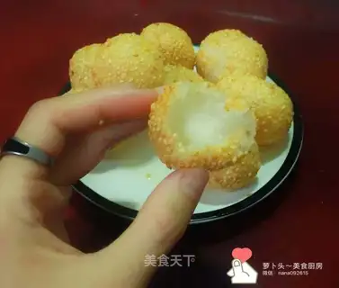 Sesame ball