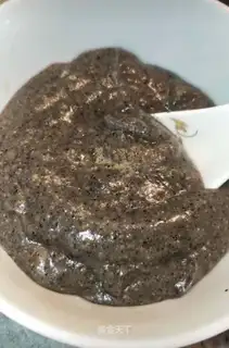 Black sesame paste