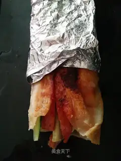 Hand grab cake