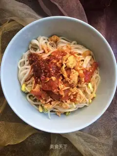 Tomato noodles