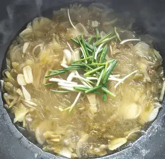 Sour sauce soup