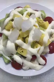 Ice and fruit salad