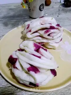 Wild rose rolls