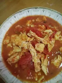Tomato fried eggs