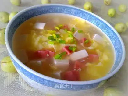 Egg and tofu soup