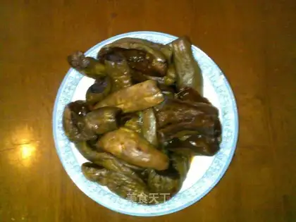 Crispy cucumber in sauce