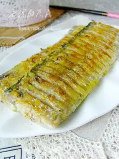 Pan-fried hairtail with cumin