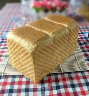 Whole milk white toast