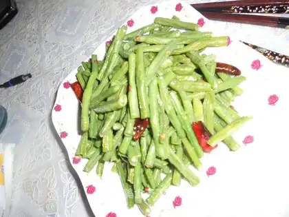 Dry stir-fried beans