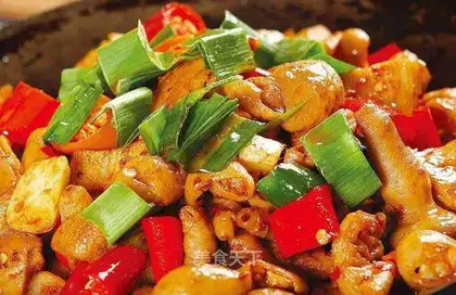 Dry stir-fried pork sausage