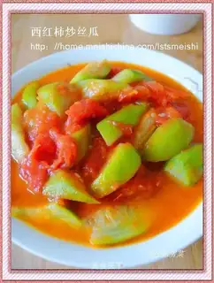 stir-fried loofah with tomatoes