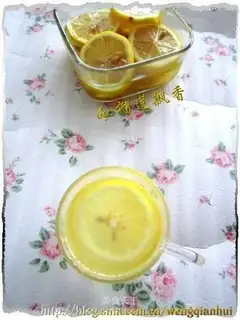 Lemon honey tea
