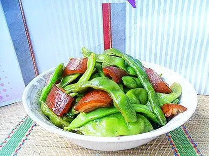 Home-cooked roasted beans