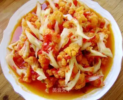 Cauliflower in tomato sauce